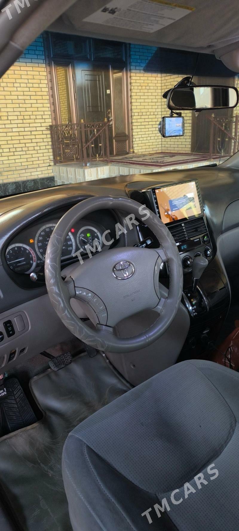 Toyota Sienna 2005 - 220 000 TMT - Мары - img 2