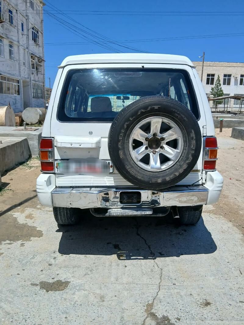 Mitsubishi Pajero 1997 - 60 000 TMT - Balkanabat - img 4