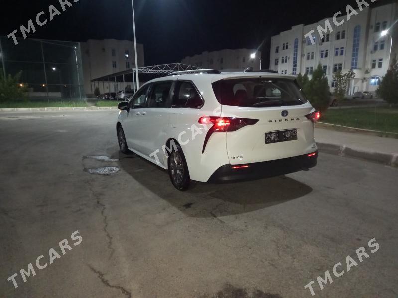 Toyota Sienna 2021 - 460 000 TMT - Туркменабат - img 5
