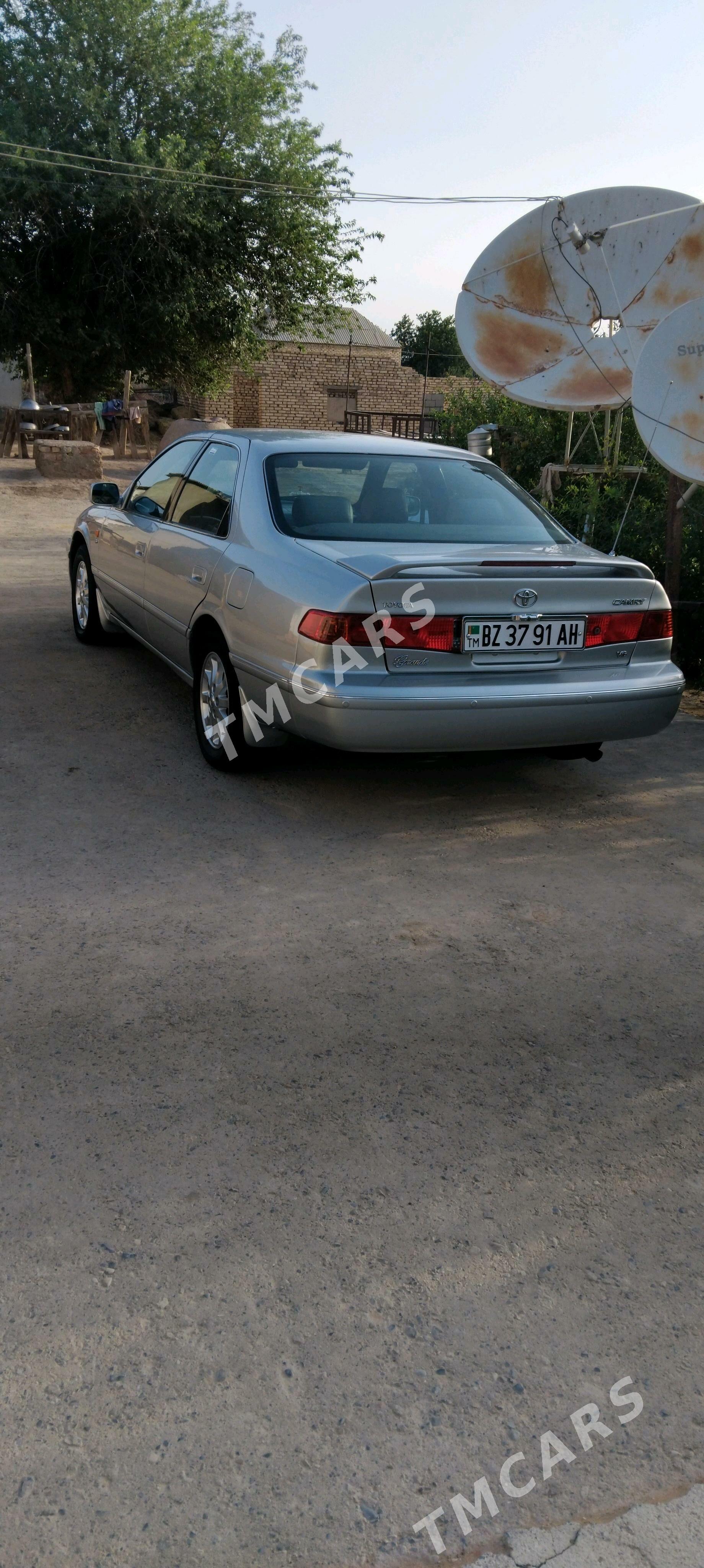 Toyota Camry 2001 - 204 000 TMT - Babadaýhan - img 7