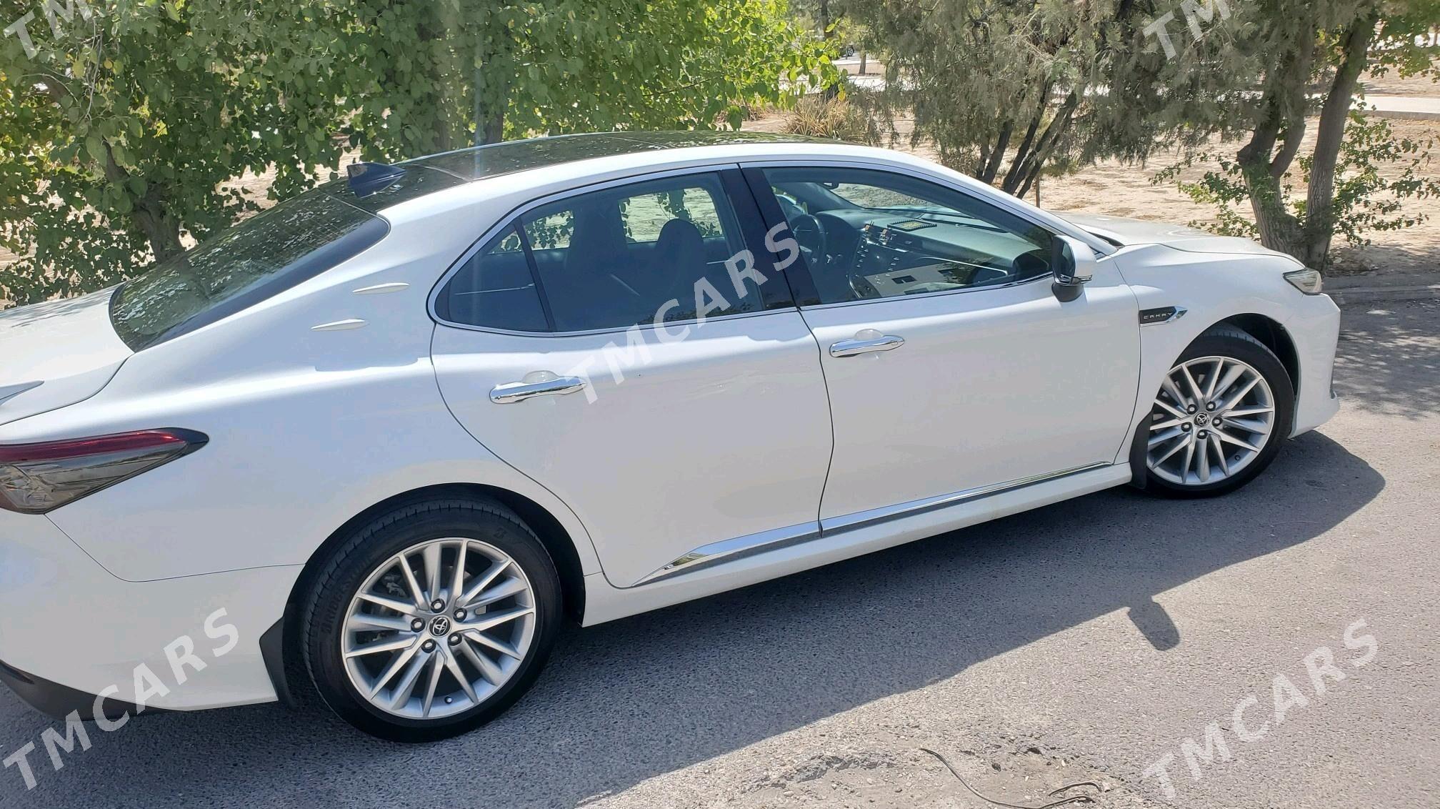 Toyota Camry 2020 - 320 000 TMT - Änew - img 3