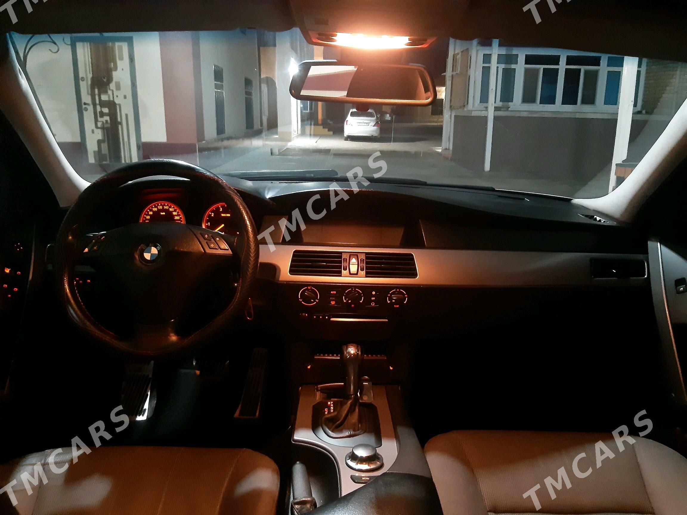 BMW E60 2003 - 127 000 TMT - Мары - img 2