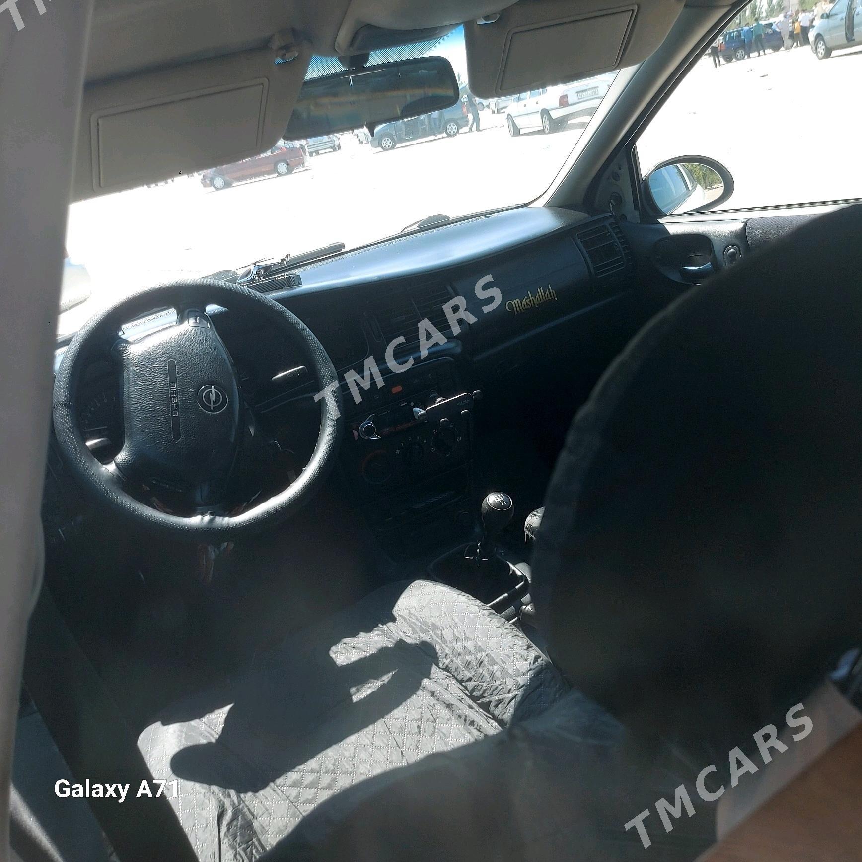 Opel Vectra 2000 - 58 000 TMT - Губадаг - img 2