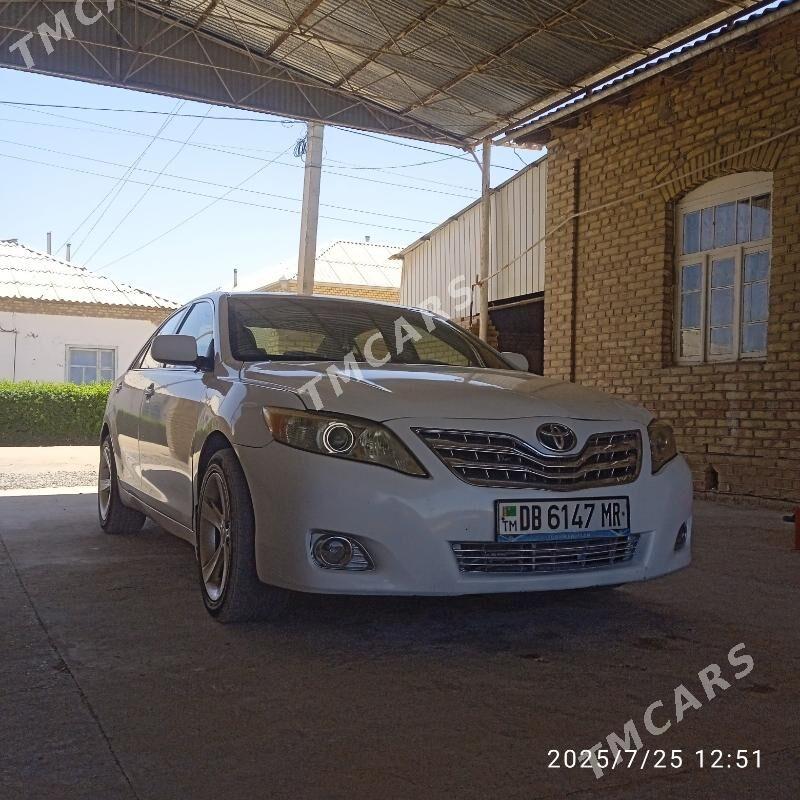 Toyota Camry 2010 - 115 000 TMT - Сакарчага - img 2