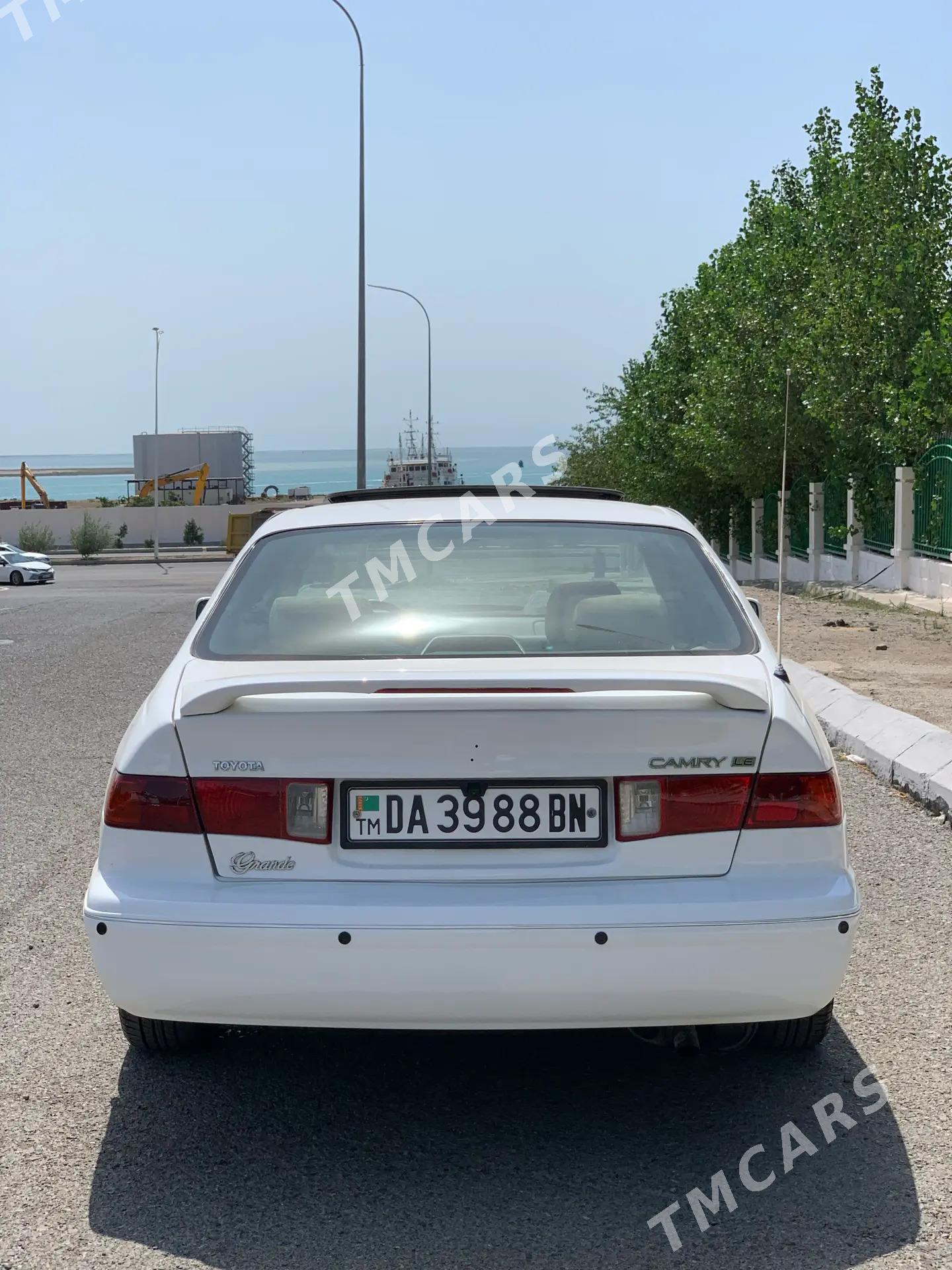 Toyota Camry 1998 - 116 000 TMT - Туркменбаши - img 4