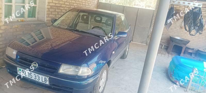 Opel Astra 1993 - 35 000 TMT - Darganata - img 5
