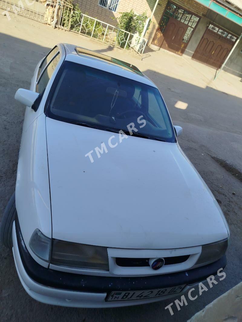 Opel Vectra 1992 - 32 000 TMT - Daşoguz - img 3