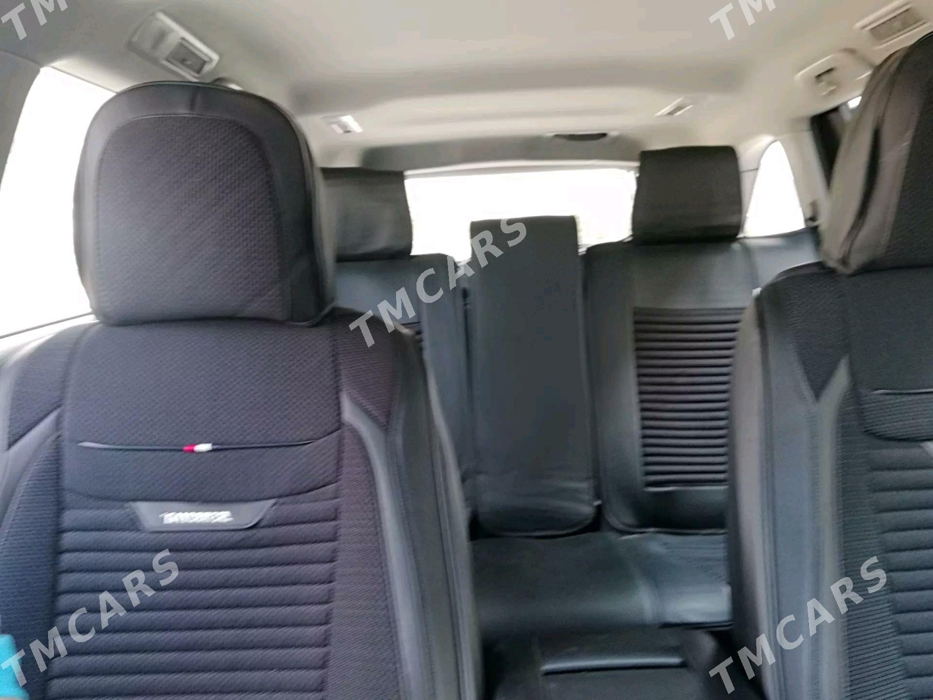 Toyota Highlander 2019 - 480 000 TMT - Balkanabat - img 3