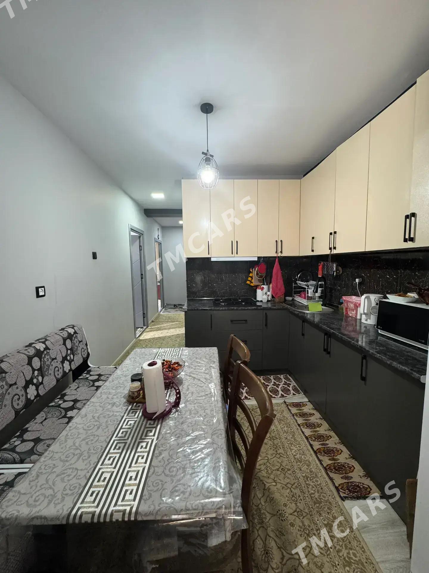 Калинина болгарка 2 ком 3этаж - Aşgabat - img 3