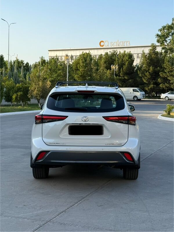 Toyota Highlander 2022 - 665 000 TMT - Daşoguz - img 2