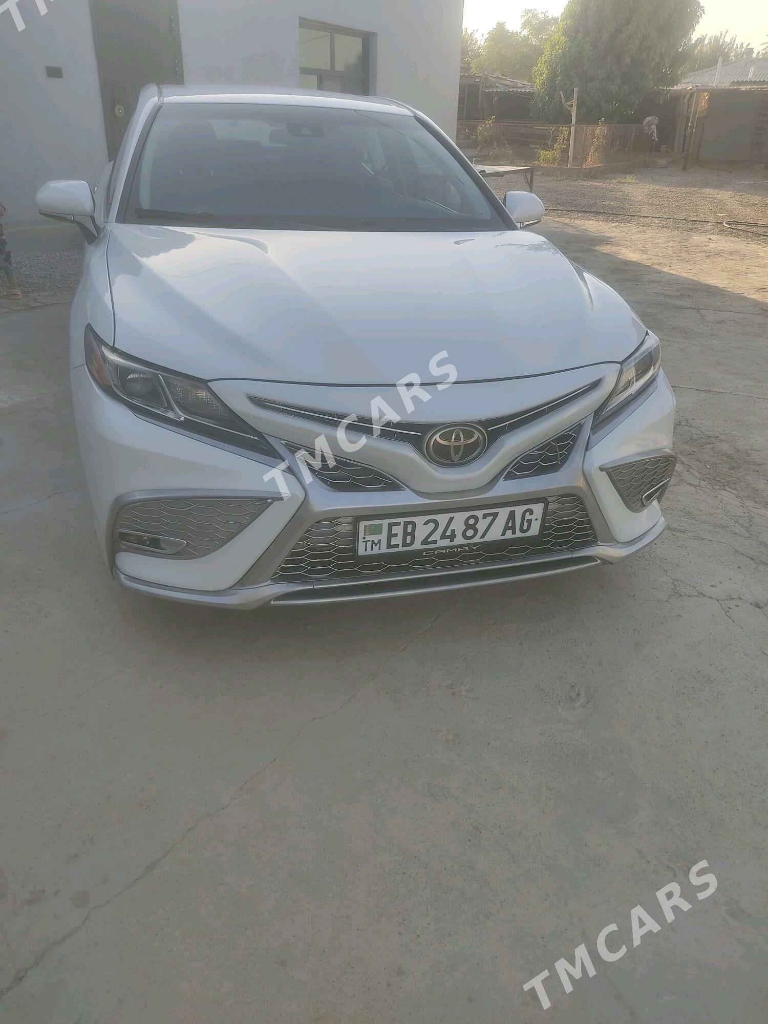 Toyota Camry 2020 - 300 000 TMT - Теджен - img 5