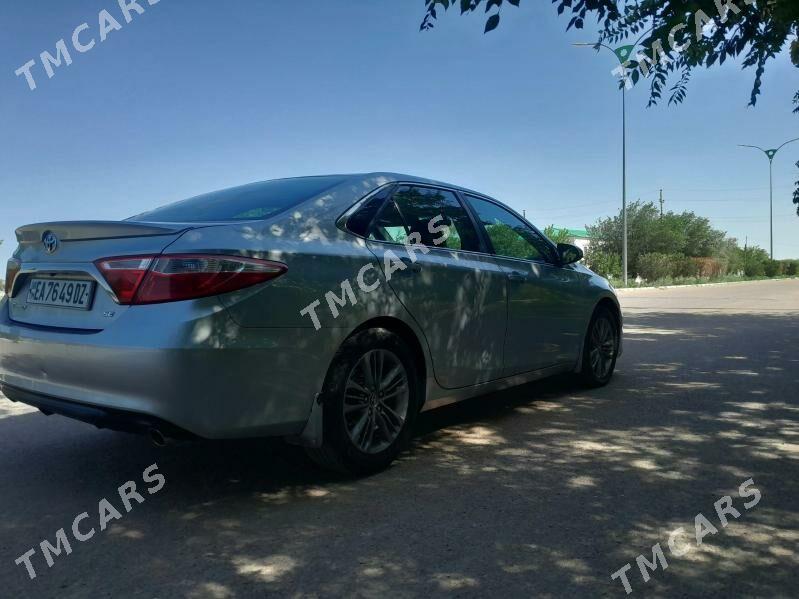 Toyota Camry 2015 - 250 000 TMT - Köneürgenç - img 3
