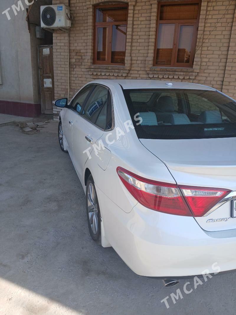 Toyota Camry 2017 - 325 000 TMT - Туркменабат - img 6