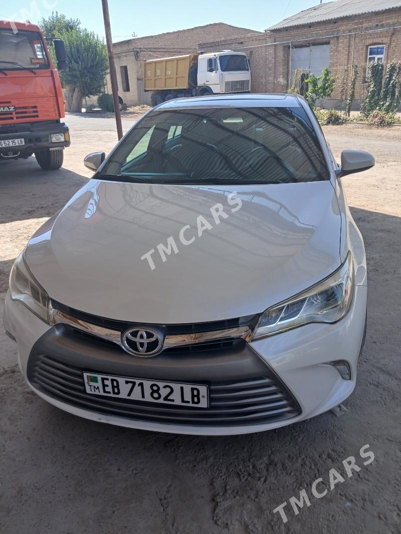 Toyota Camry 2017 - 325 000 TMT - Туркменабат - img 7
