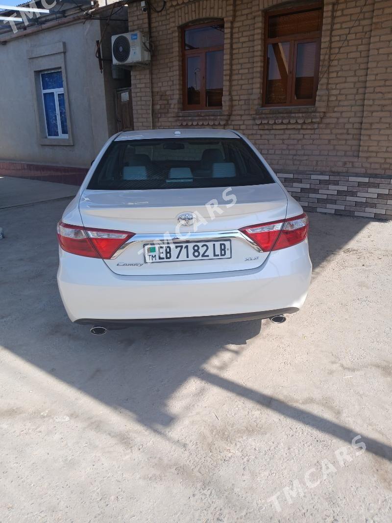 Toyota Camry 2017 - 325 000 TMT - Туркменабат - img 8