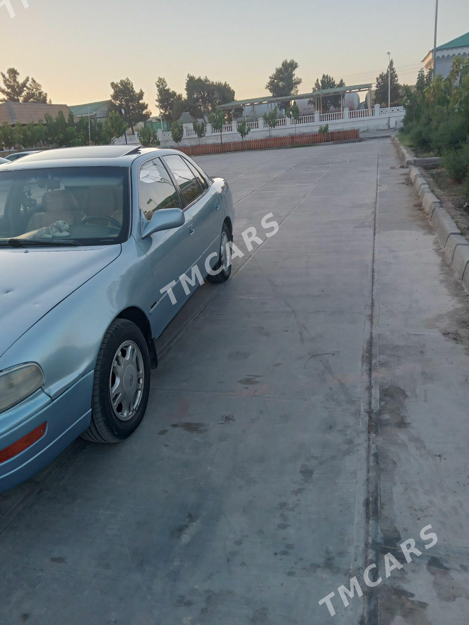 Toyota Camry 1994 - 90 000 TMT - Байрамали - img 3