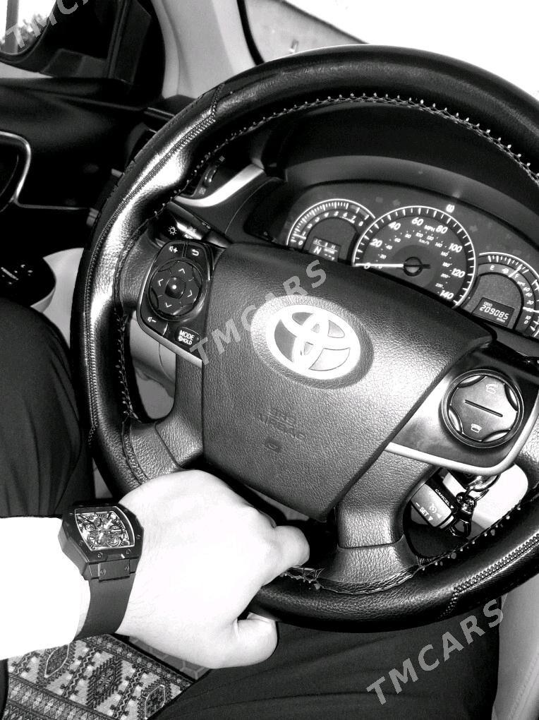 Toyota Camry 2012 - 200 000 TMT - Sarahs - img 2