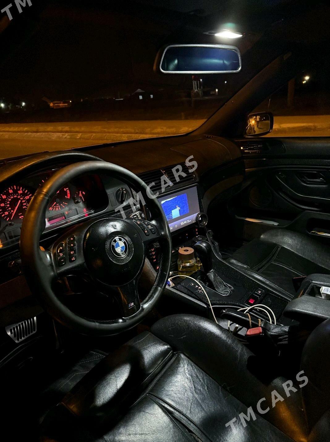 BMW E39 2002 - 130 000 TMT - Гумдаг - img 2