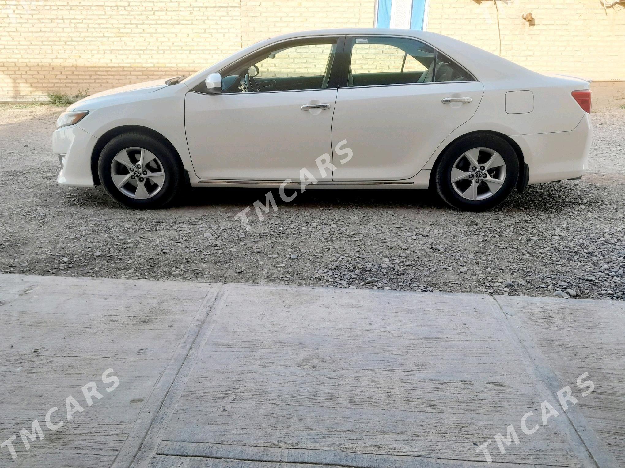 Toyota Camry 2012 - 200 000 TMT - Sarahs - img 3