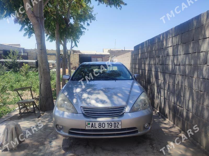 Lexus ES 300 2002 - 165 000 TMT - Дашогуз - img 3
