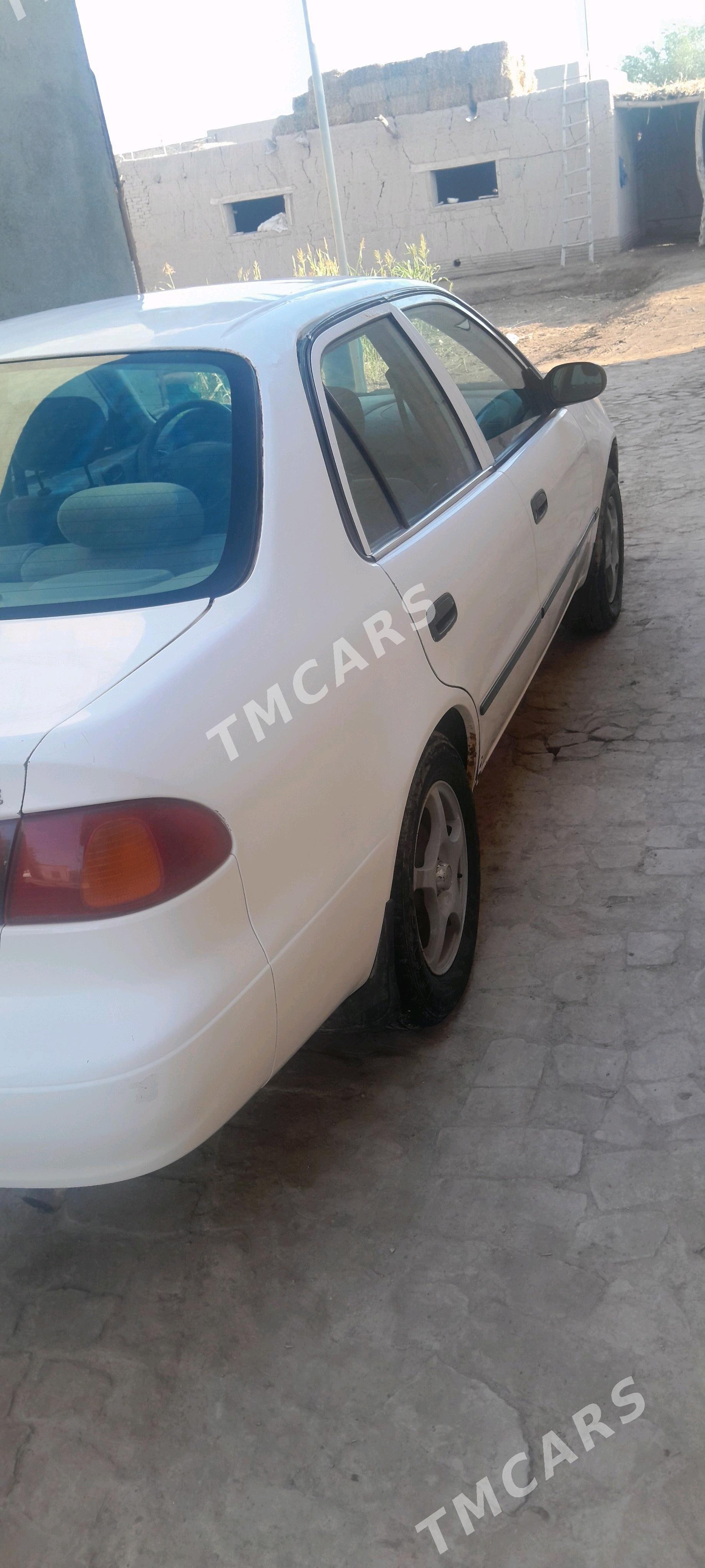 Toyota Corolla 2000 - 70 000 TMT - Кёнеургенч - img 5