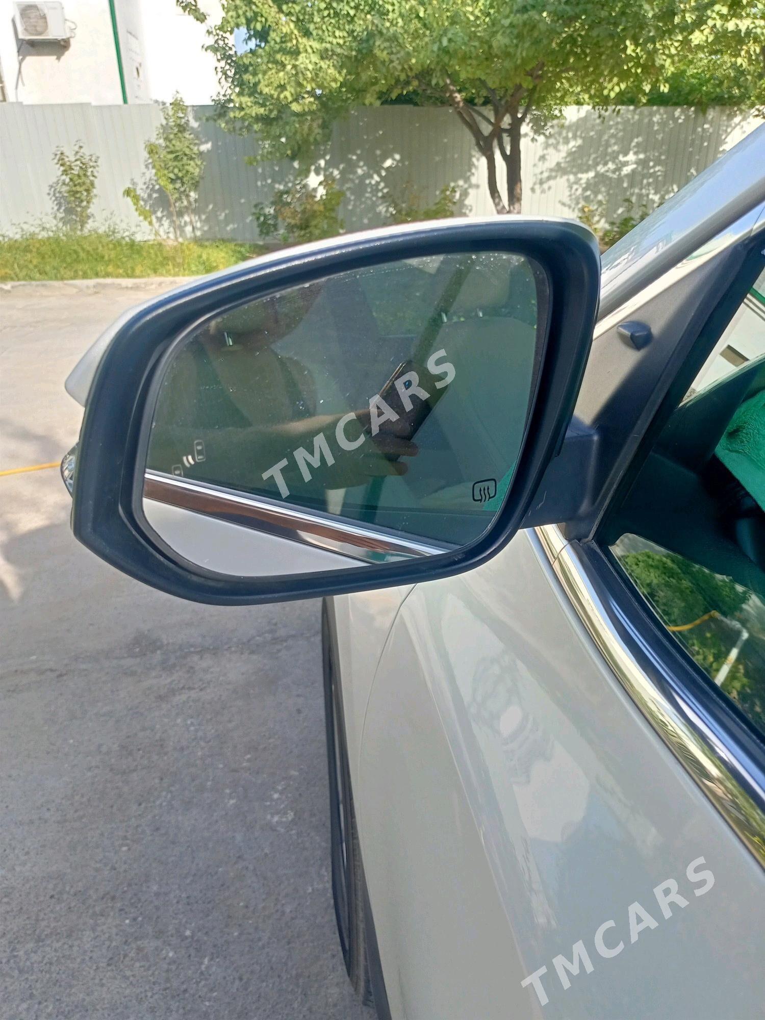Toyota Highlander 2019 - 440 000 TMT - Täze zaman - img 6