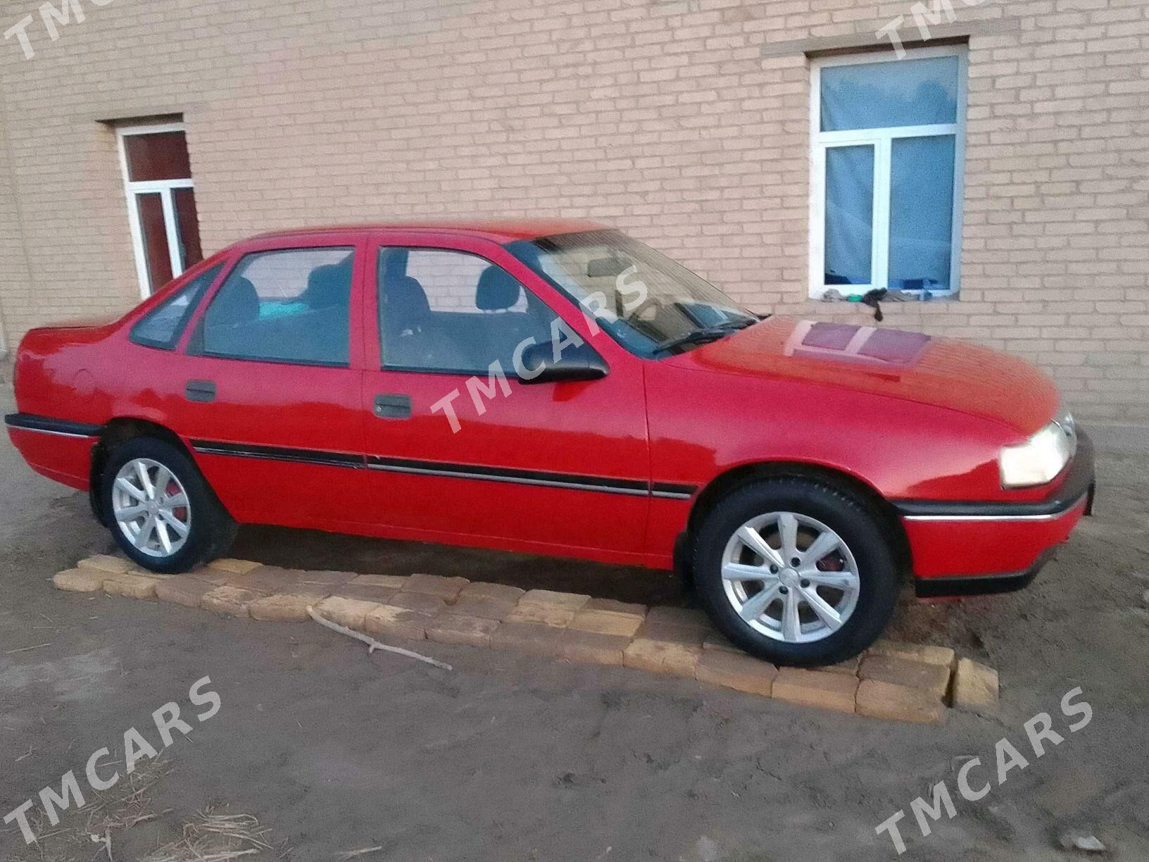 Opel Vectra 1993 - 35 000 TMT - Фарап - img 3