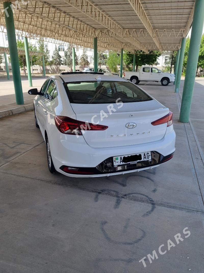 Hyundai Elantra 2020 - 230 000 TMT - Köşi - img 3