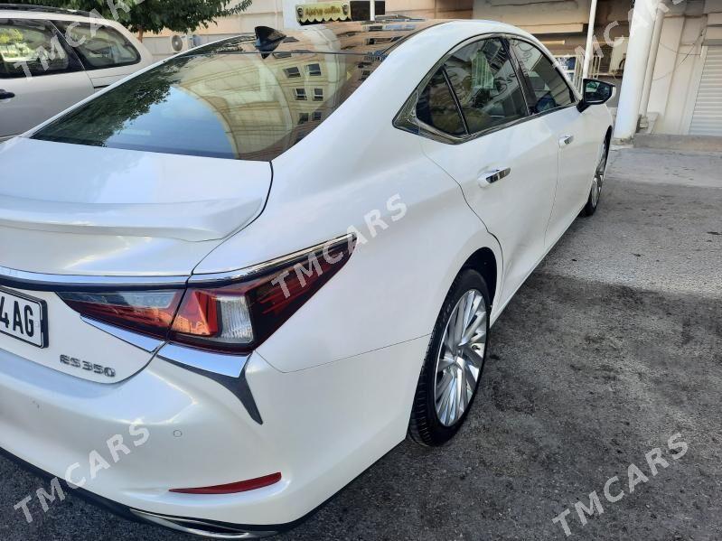 Lexus ES 2019 - 525 000 TMT - ул. Подвойского (Битарап Туркменистан шаёлы) - img 2
