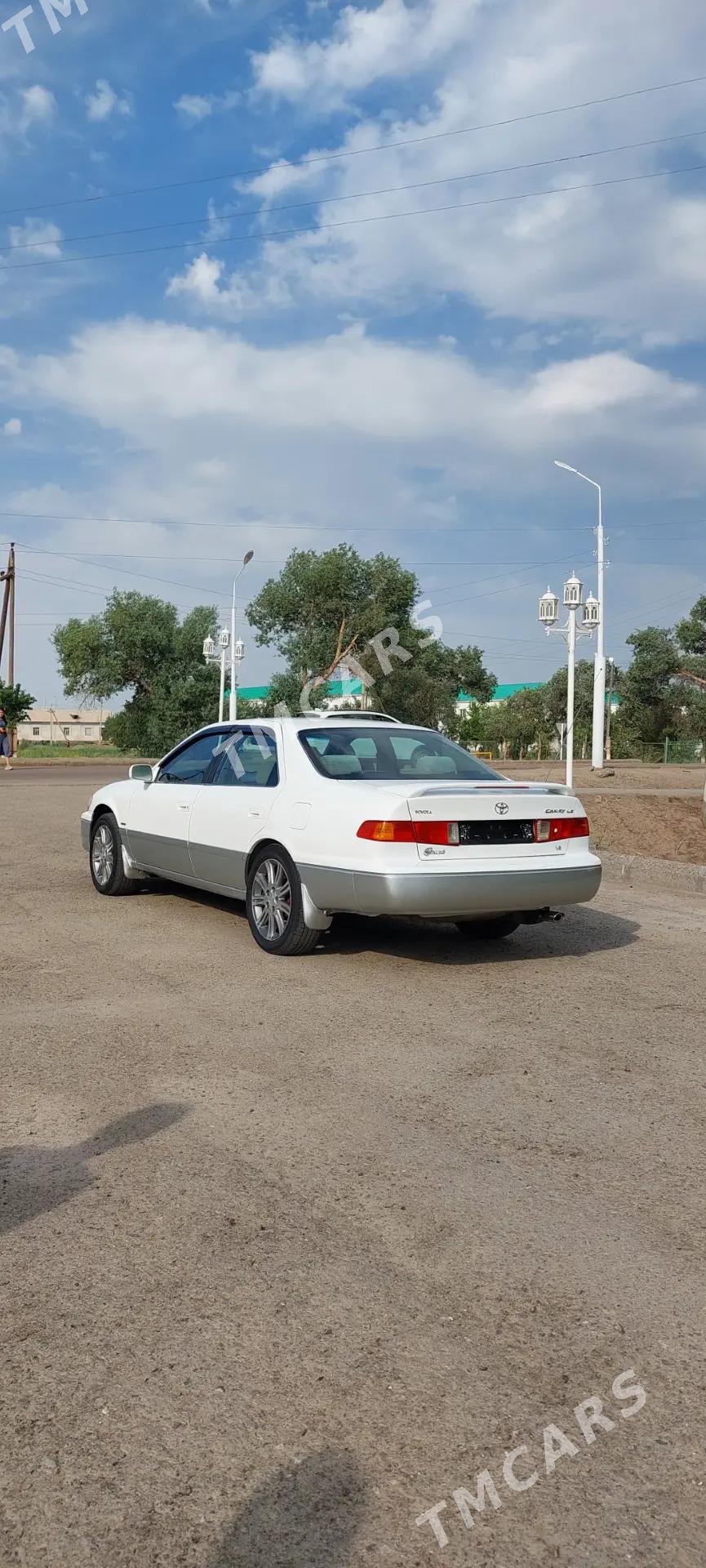 Toyota Camry 2000 - 135 000 TMT - Шабатский этрап - img 4