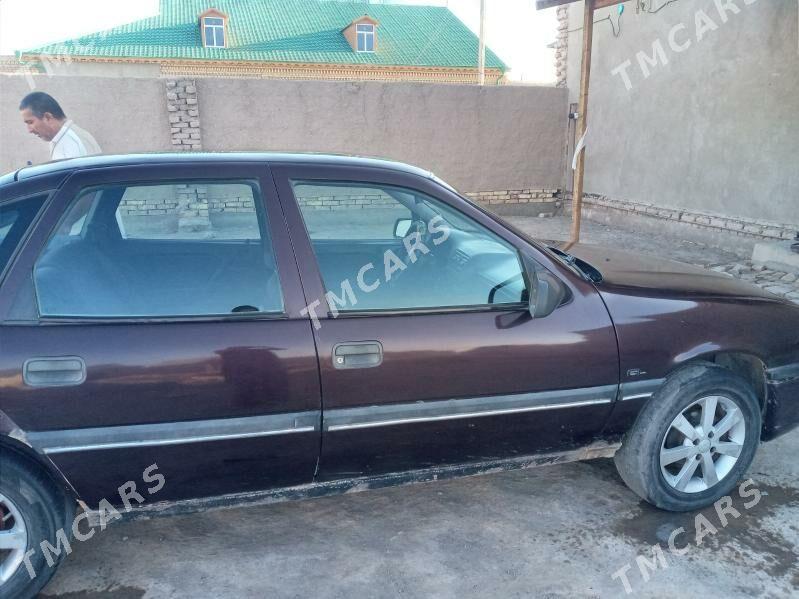 Opel Vectra 1993 - 22 000 TMT - Акдепе - img 4