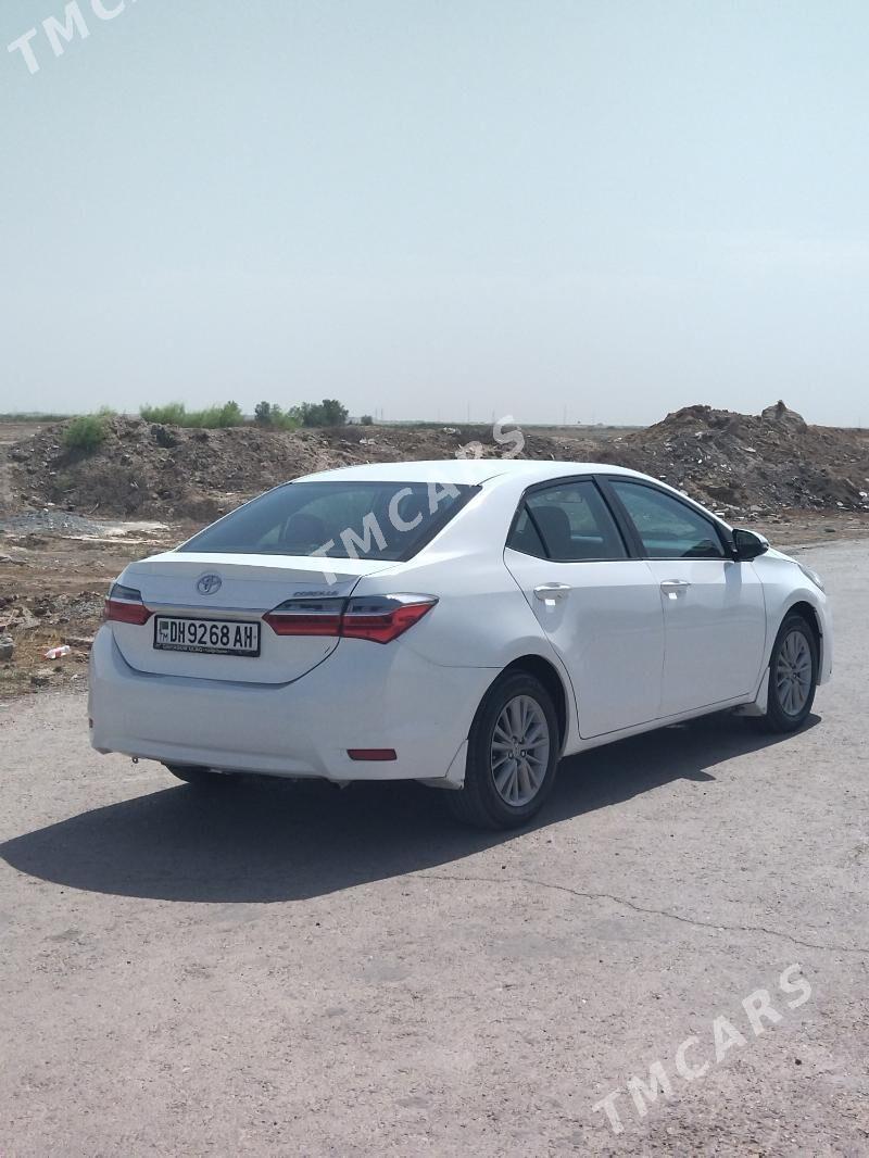 Toyota Corolla 2018 - 210 000 TMT - Ашхабад - img 4