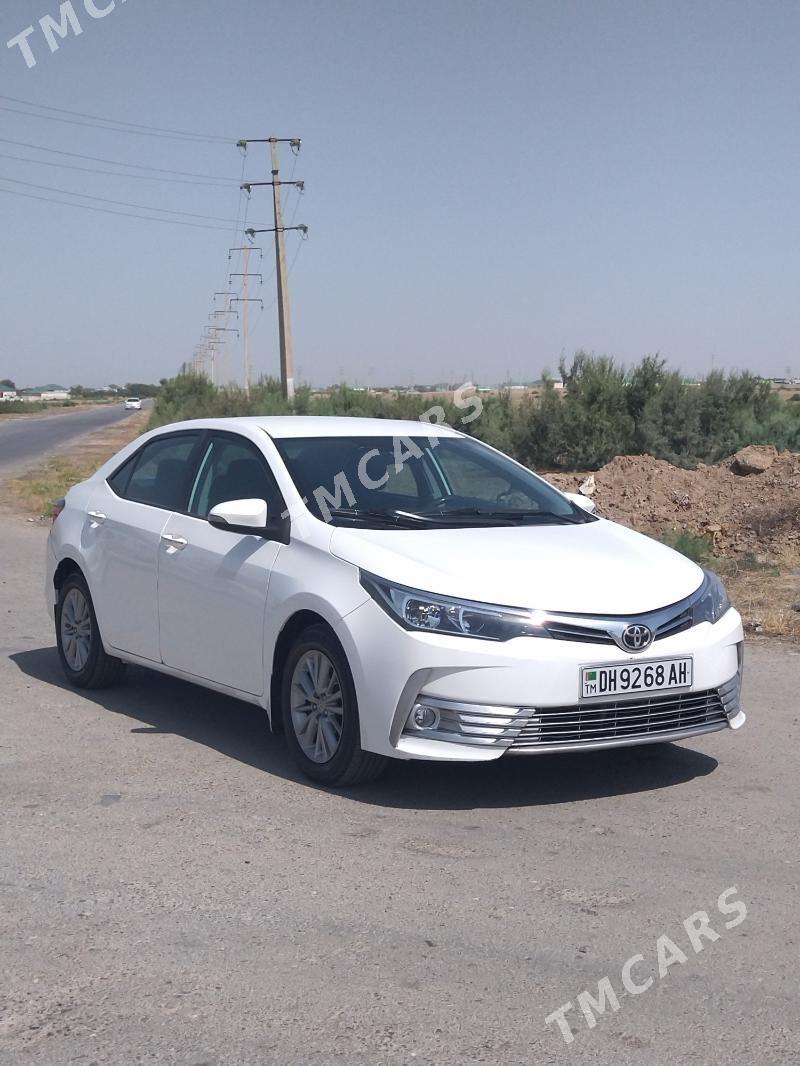 Toyota Corolla 2018 - 210 000 TMT - Ашхабад - img 2