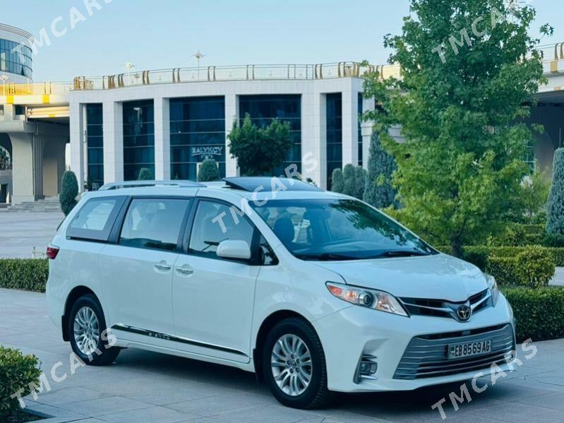 Toyota Sienna 2018 - 380 000 TMT - Ашхабад - img 10