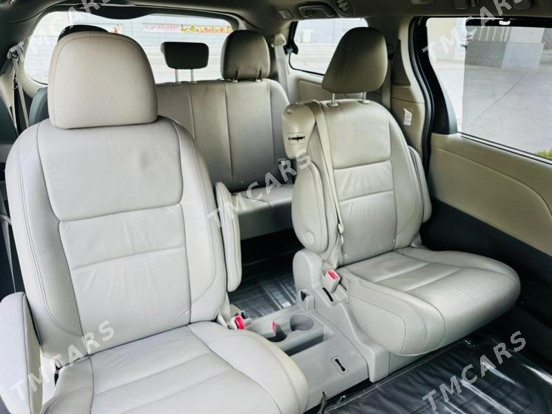 Toyota Sienna 2018 - 380 000 TMT - Ашхабад - img 8