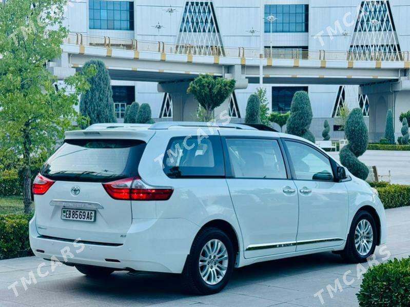 Toyota Sienna 2018 - 380 000 TMT - Ашхабад - img 5