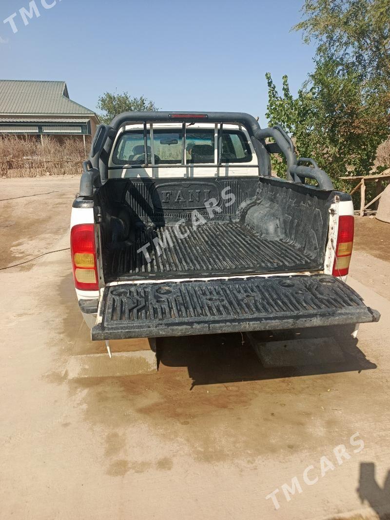 Toyota Hilux 2007 - 160 000 TMT - Türkmenbaşy etr. - img 6