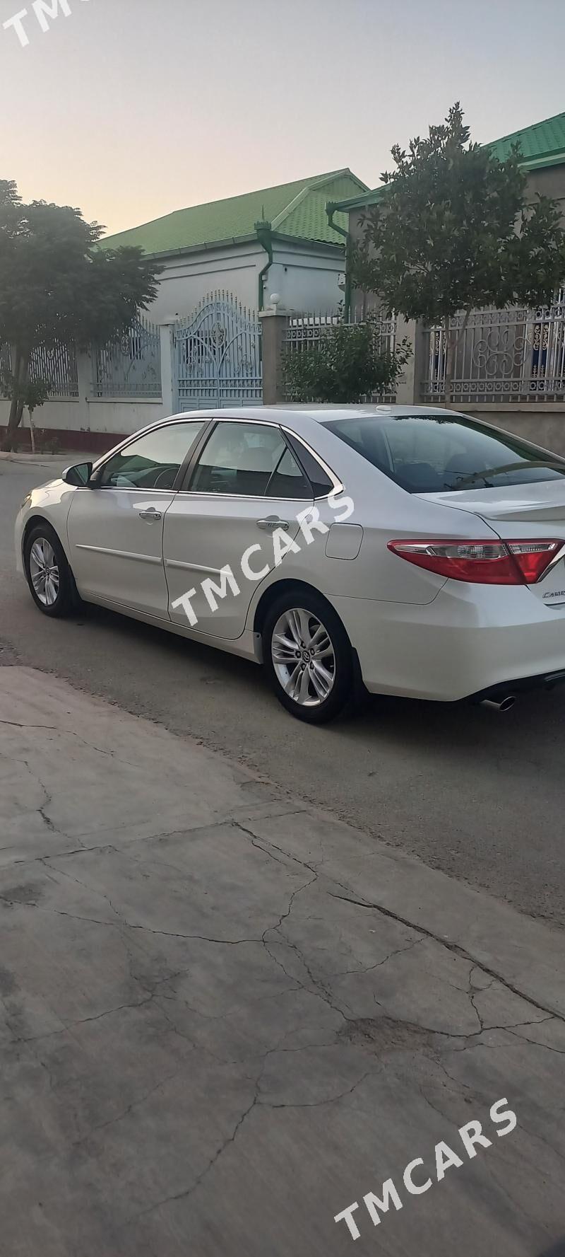 Toyota Camry 2017 - 255 000 TMT - Ашхабад - img 4