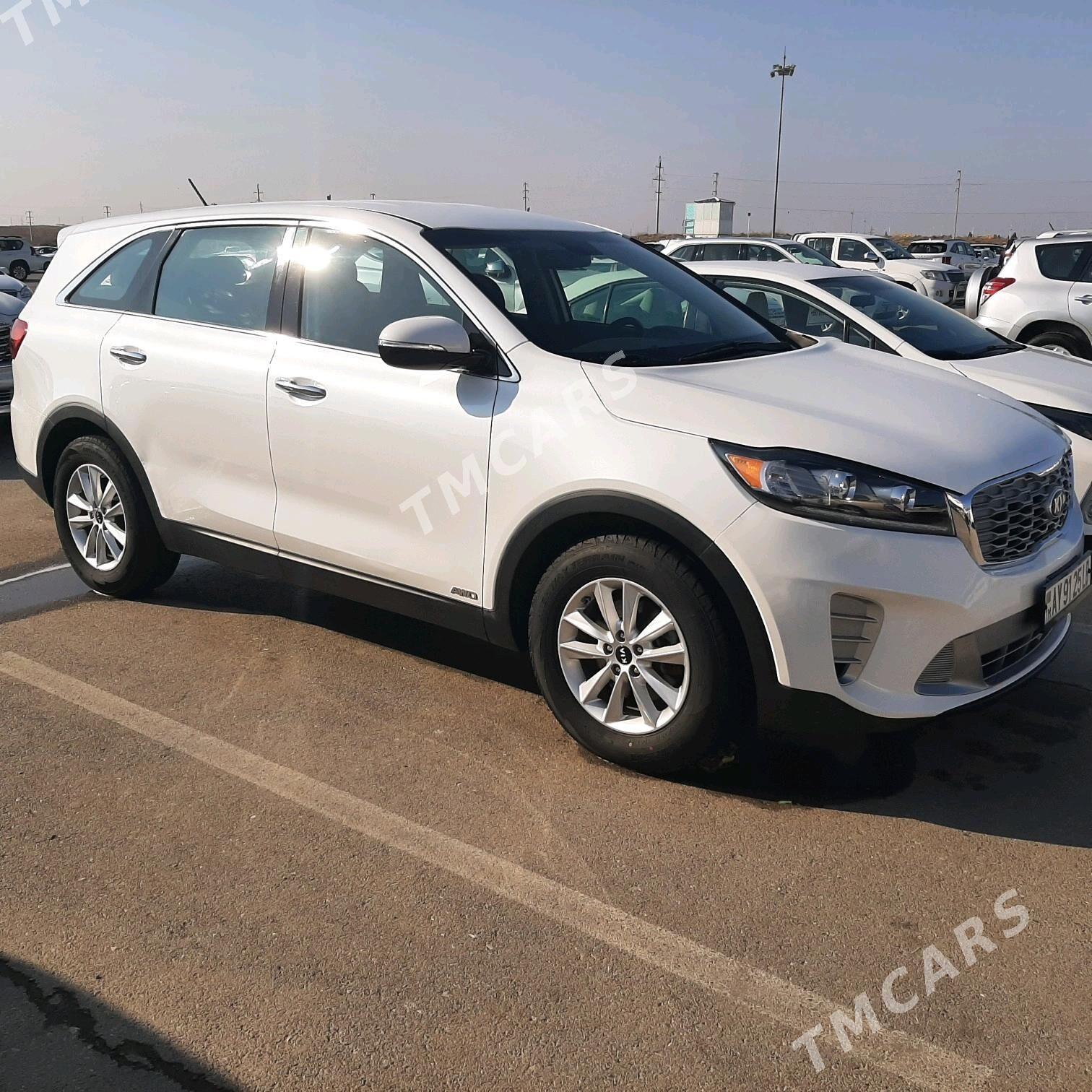 Kia Sorento 2019 - 320 000 TMT - "Altyn Asyr" Gündogar bazary (Jygyllyk) - img 2