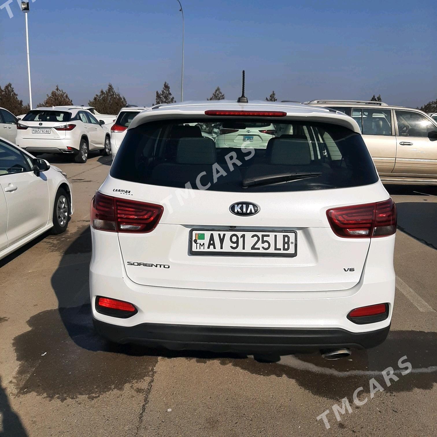Kia Sorento 2019 - 320 000 TMT - "Altyn Asyr" Gündogar bazary (Jygyllyk) - img 4