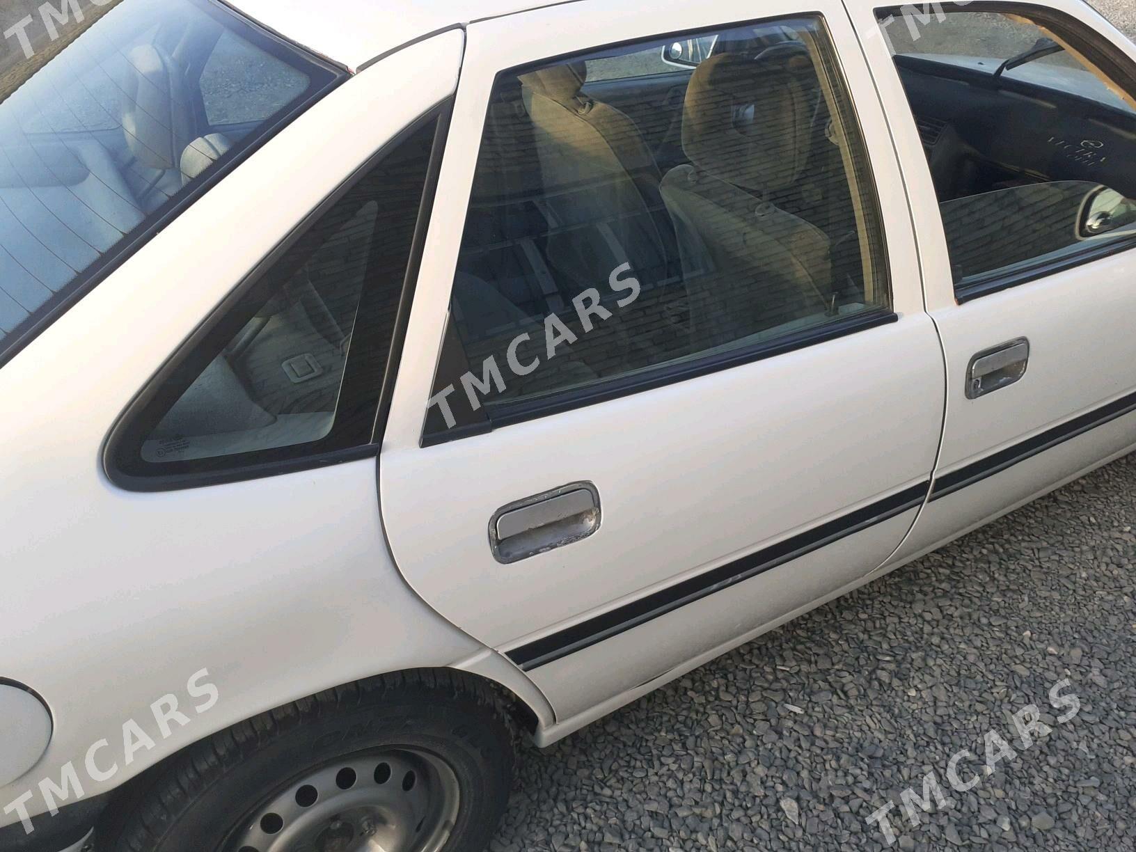 Opel Vectra 1991 - 27 000 TMT - Bäherden - img 7