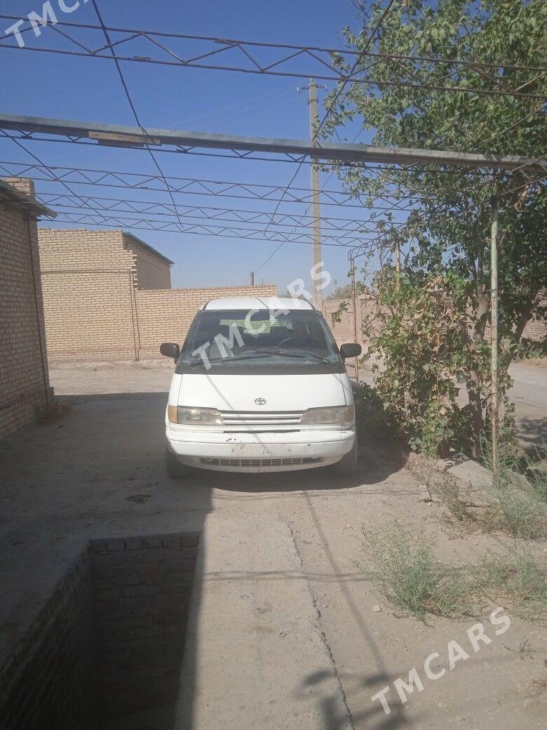 Toyota Previa 1991 - 50 000 TMT - Halaç - img 2