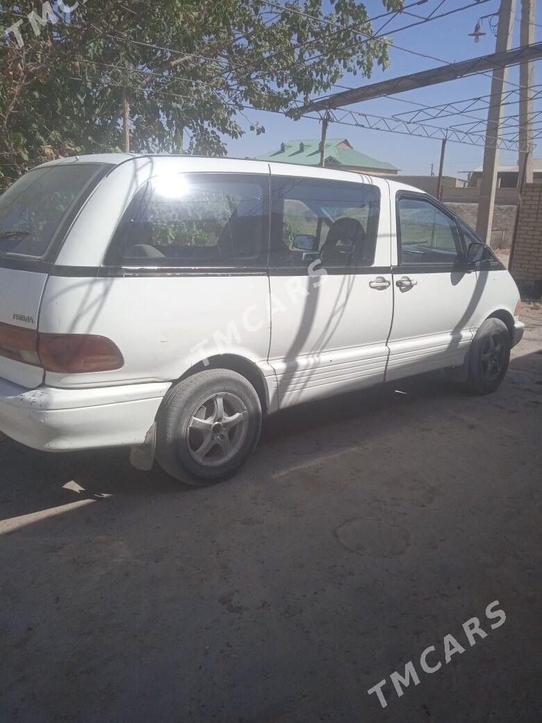 Toyota Previa 1991 - 50 000 TMT - Halaç - img 3