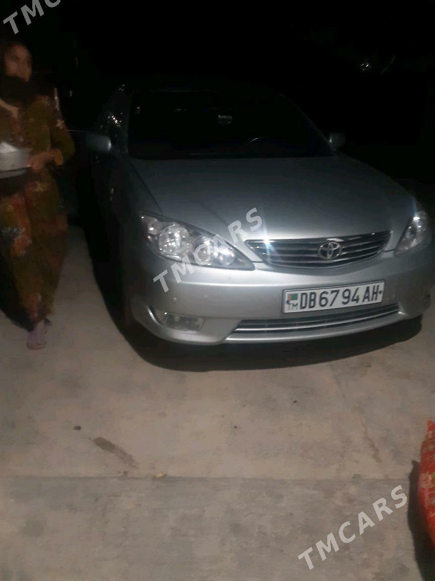 Toyota Camry 2004 - 170 000 TMT - Kaka - img 4