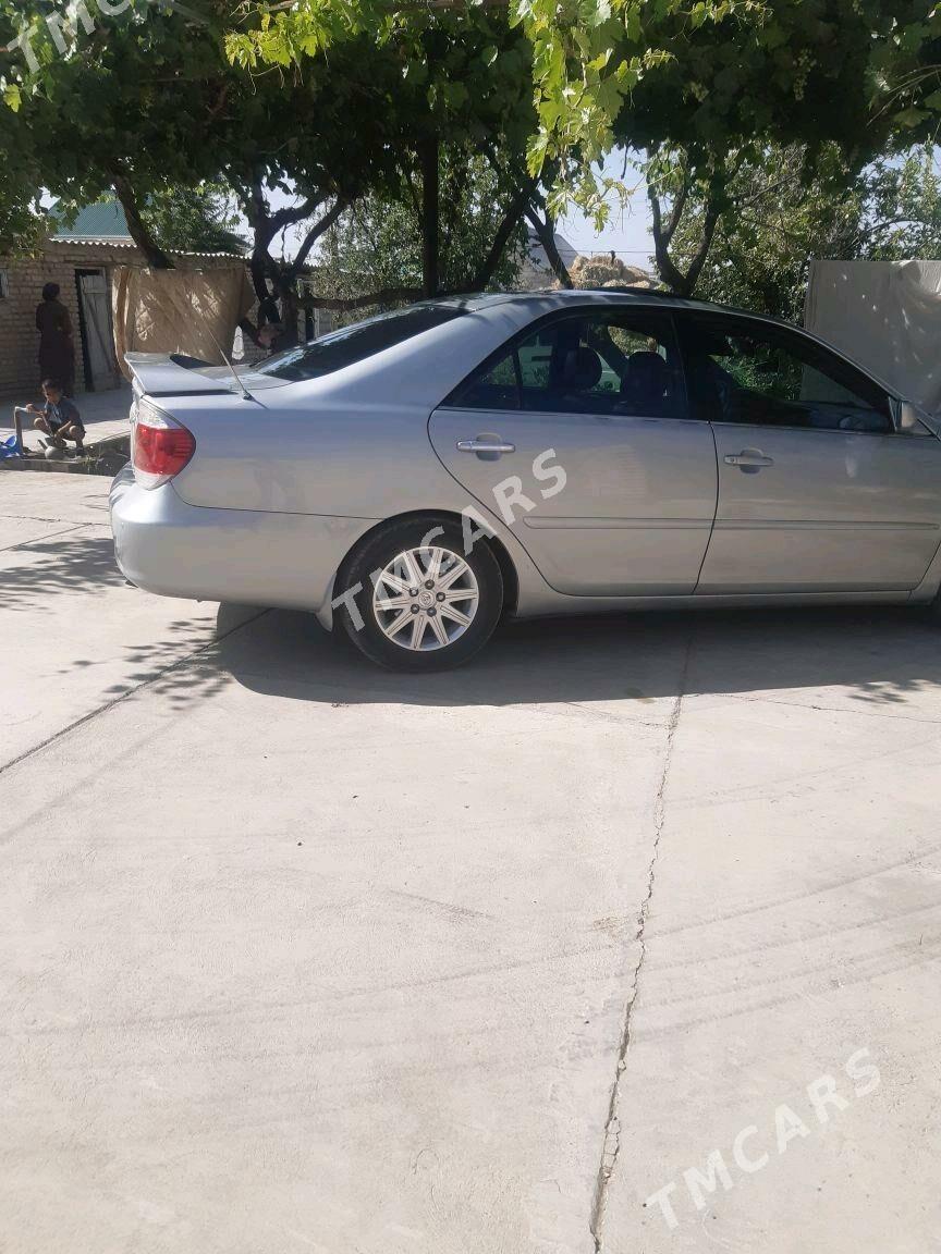 Toyota Camry 2004 - 170 000 TMT - Kaka - img 2