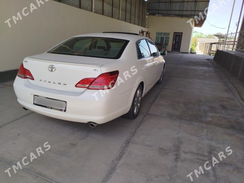 Toyota Avalon 2005 - 165 000 TMT - Büzmeýin - img 3