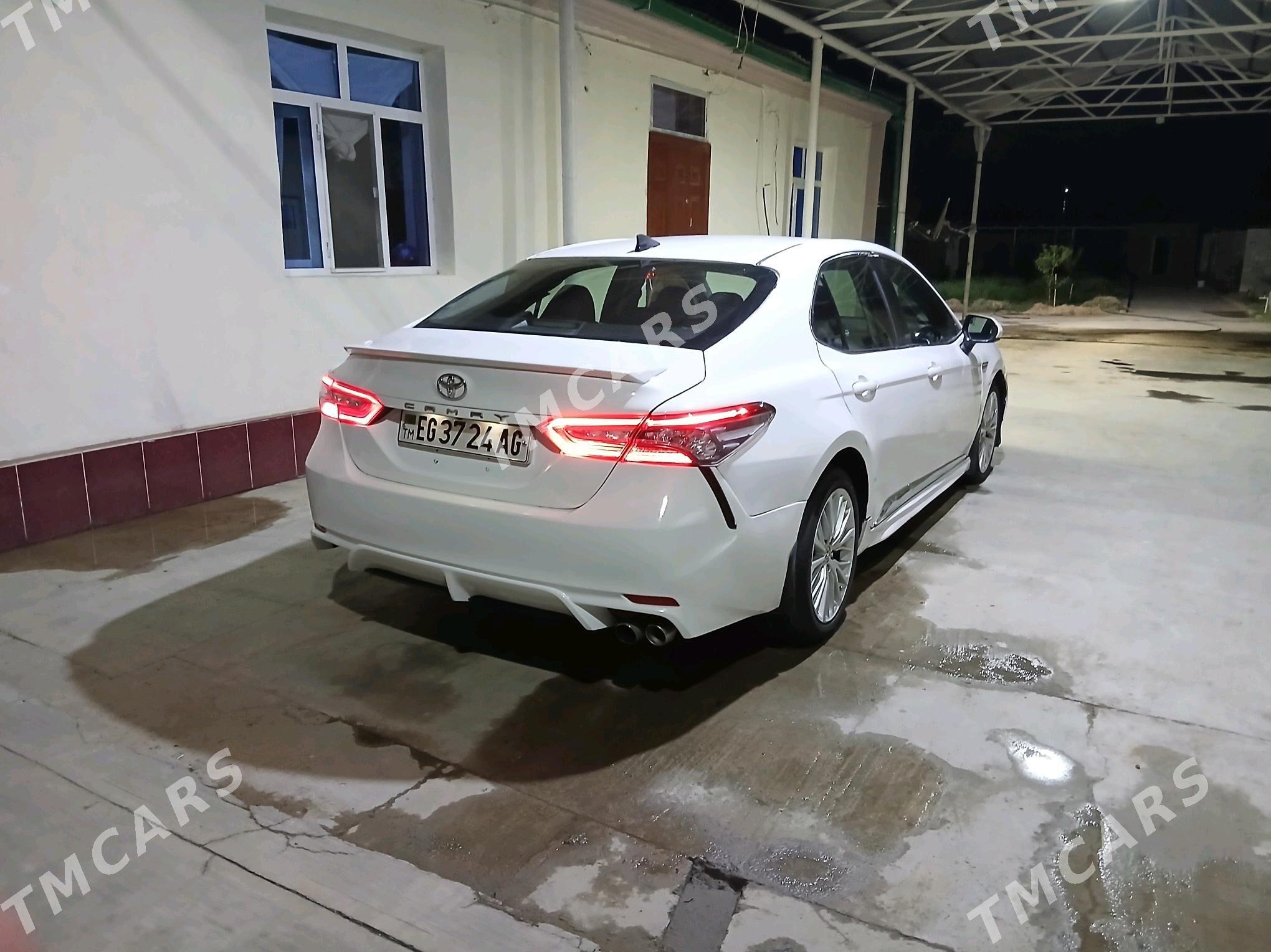 Toyota Camry 2020 - 250 000 TMT - Aşgabat - img 6