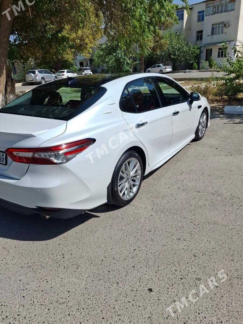 Toyota Camry 2019 - 330 000 TMT - Aşgabat - img 4