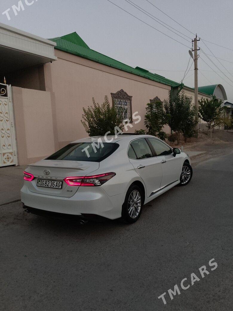 Toyota Camry 2021 - 340 000 TMT - Ашхабад - img 4