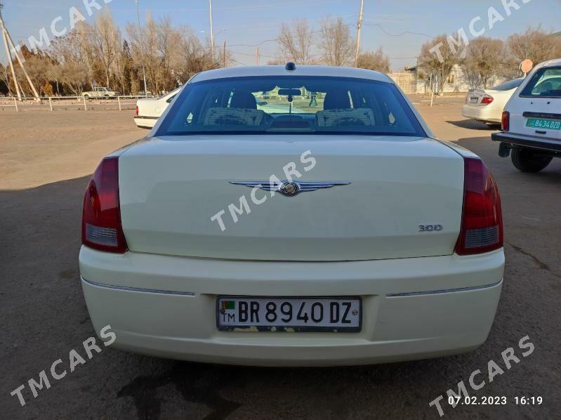 Chrysler 300C 2006 - 105 000 TMT - Гороглы (Тагта) - img 3